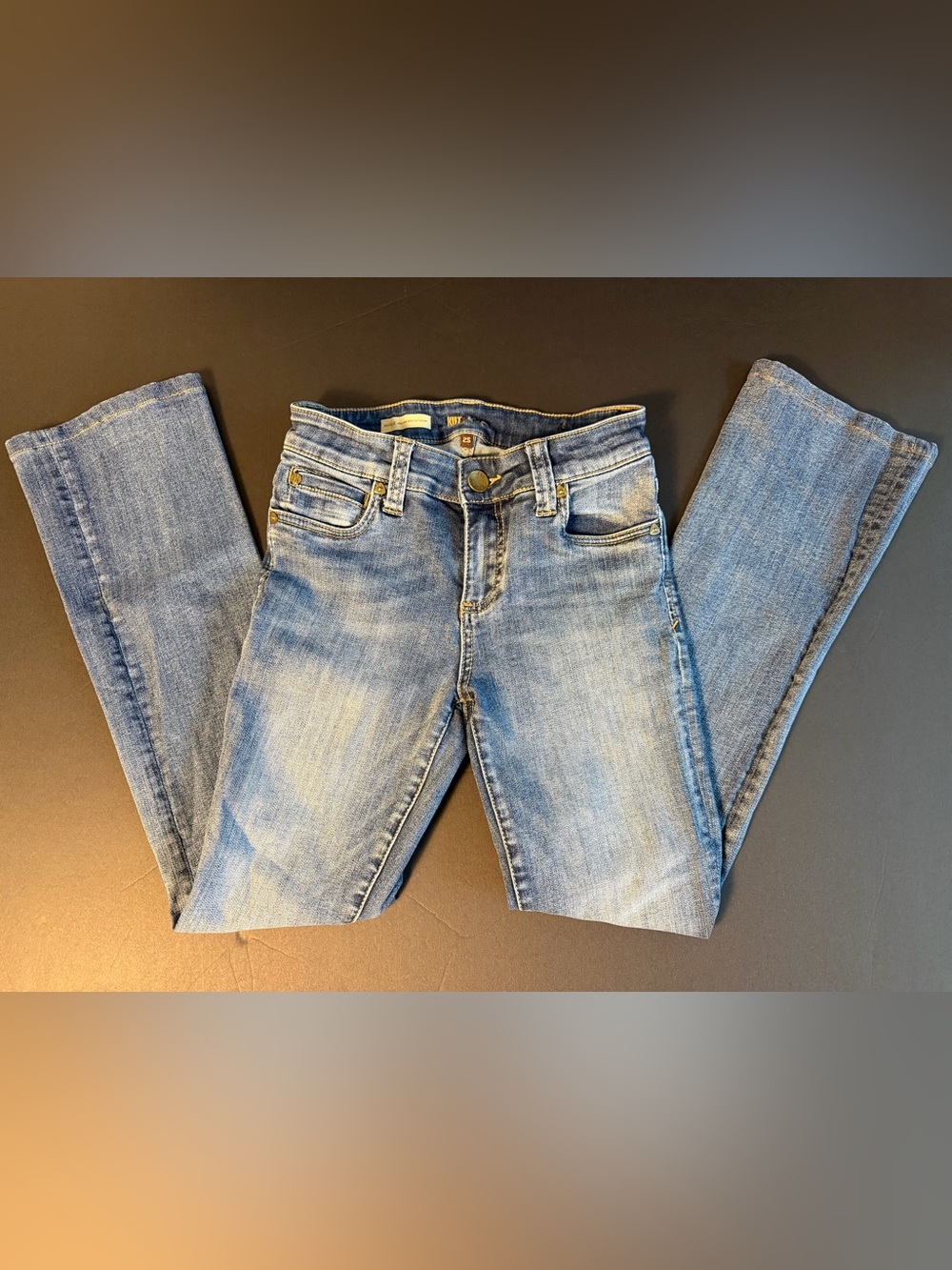 Kut from the Kloth EUC size 2S bootcut jeans